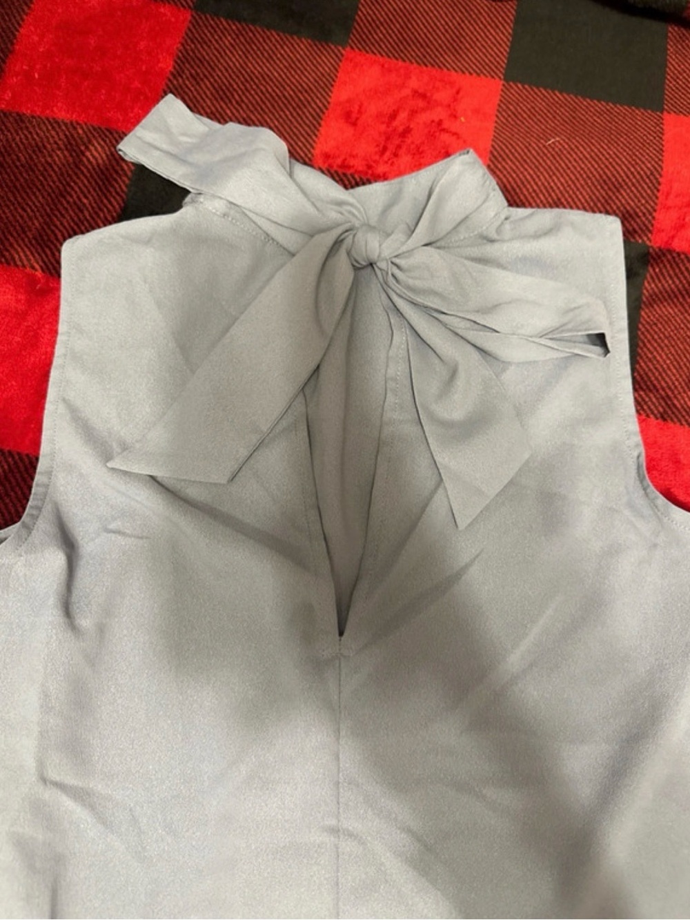 H&M Light Gray Tie-Neck Sleeveless Top